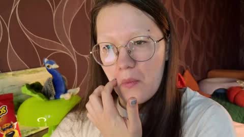 Snapshot of miriamor chatting on May 2026 06:30:01 AM Mira online show from May 2026 06:30:01 AM