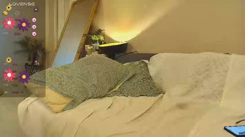 Snapshot of miriiamerotic chatting on September 2025 04:28:01 AM Miriam online show from September 2025 04:28:01 AM