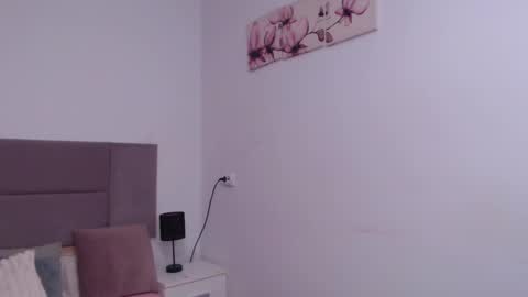 MiryamInes online show from February 2025 05:36:01 PM