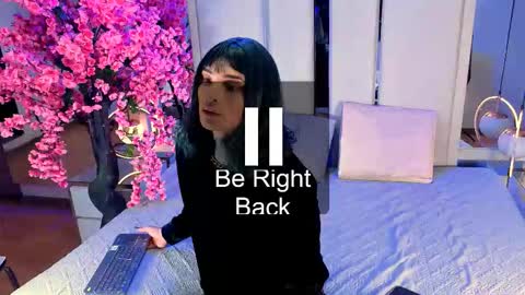     online show from February 2026 12:49:01 PM