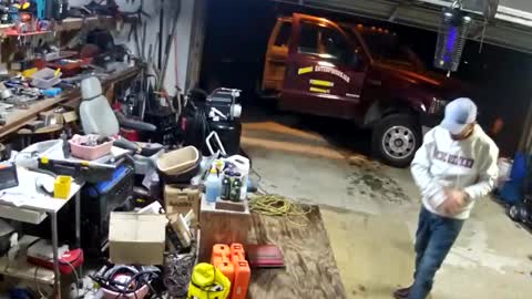 Snapshot of mischeifandpleasure chatting on November 2025 02:14:01 AM MischiefAndPleasure online show from November 2025 02:14:01 AM