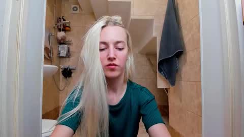 mishapallmer online show from February 2026 07:34:01 AM