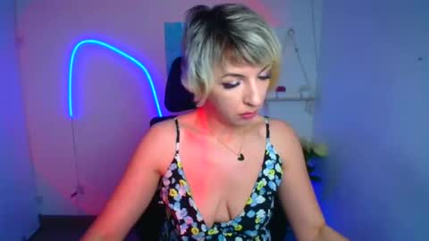 Mishelle online show from February 2026 12:24:01 PM