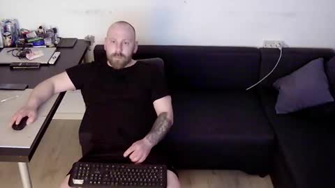 Snapshot of misio666 chatting on February 2026 09:05:02 PM misio666 online show from February 2026 09:05:02 PM