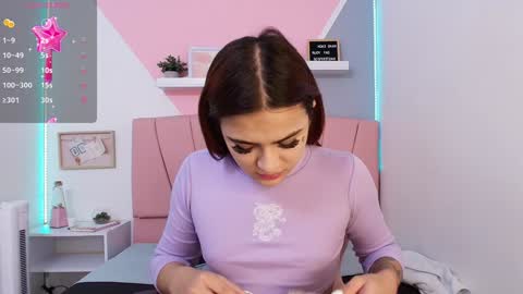 Snapshot of miss__ivy chatting on December 2024 12:00:02 PM   online show from December 2024 12:00:02 PM