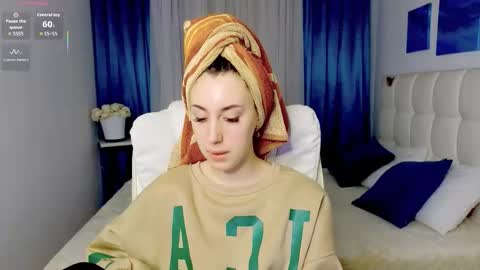 Snapshot of miss__linn chatting on February 2026 12:19:01 PM Linn online show from February 2026 12:19:01 PM