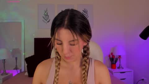 Amanda Reyes online show from February 2026 01:38:02 PM