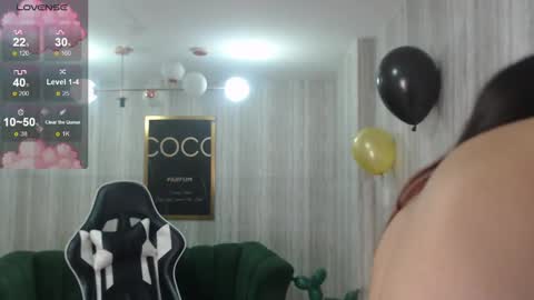 Snapshot of miss_andrea_t chatting on February 2025 10:58:02 AM andrea online show from February 2025 10:58:02 AM