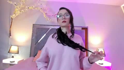 Snapshot of miss_belu chatting on June 2026 04:04:02 AM Its a pleasure to meet you. Im Miss Belu. Help me reach 1k. Follow me. online show from June 2026 04:04:02 AM