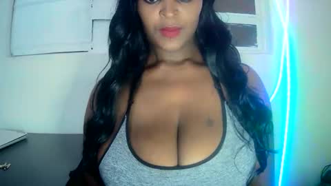 Snapshot of miss_blorps chatting on June 2026 08:16:02 AM spicey online show from June 2026 08:16:02 AM
