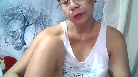 Snapshot of miss_capricorn chatting on October 2025 01:25:02 PM miss_capricorn online show from October 2025 01:25:02 PM