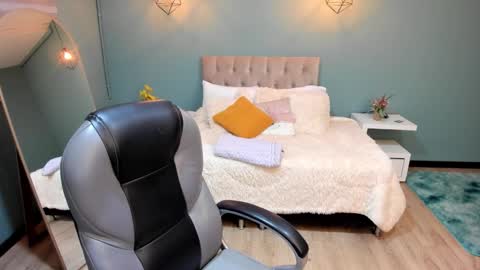 Cataleya online show from December 2025 11:04:02 AM