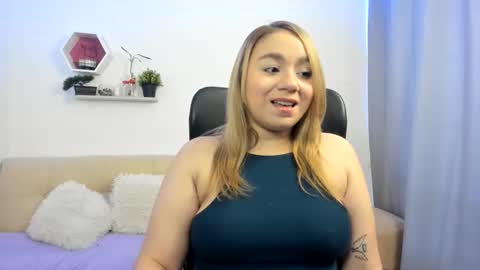 Snapshot of miss_charlotte05 chatting on June 2026 09:15:02 PM Charlotte online show from June 2026 09:15:02 PM