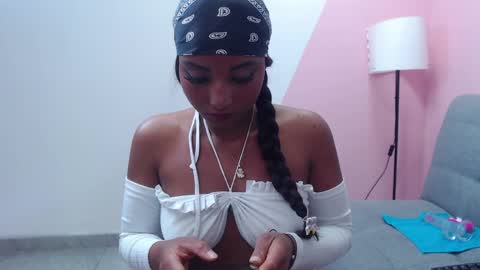 miss_demoni online show from April 2026 01:41:01 PM