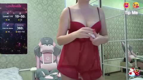 Snapshot of miss_divora chatting on February 2026 08:18:01 PM miss_divora online show from February 2026 08:18:01 PM