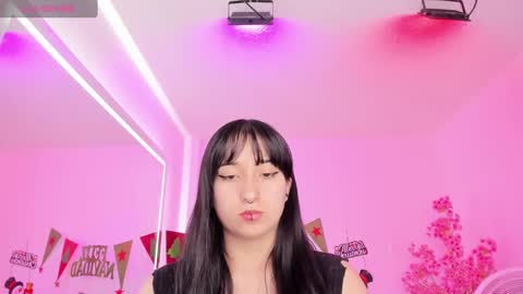 Snapshot of miss_dolly1 chatting on December 2024 12:27:01 PM Melanie online show from December 2024 12:27:01 PM