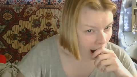 Snapshot of miss_elistia_ chatting on June 2026 10:54:02 AM Elis online show from June 2026 10:54:02 AM