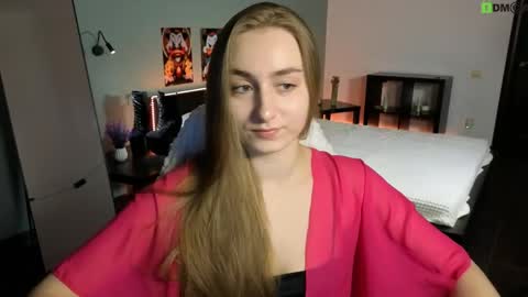 Emily online show from April 2026 07:47:02 AM