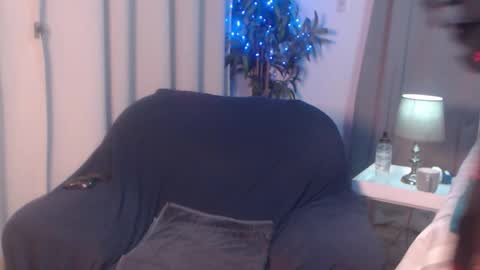 Miss EVA  Email misseva123xxx online show from November 2025 02:45:02 AM