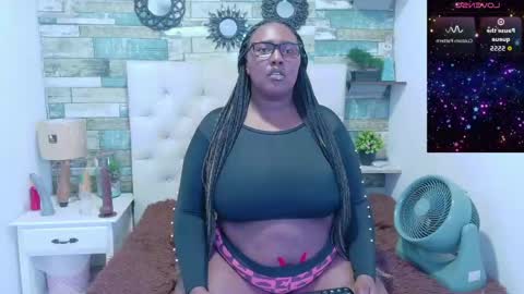 Snapshot of miss_evans_ chatting on May 2026 02:57:01 PM miss_evans_ online show from May 2026 02:57:01 PM