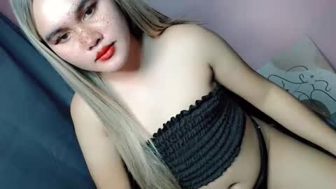 Snapshot of miss_horny139736 chatting on February 2026 06:26:01 AM miss_horny139736 online show from February 2026 06:26:01 AM