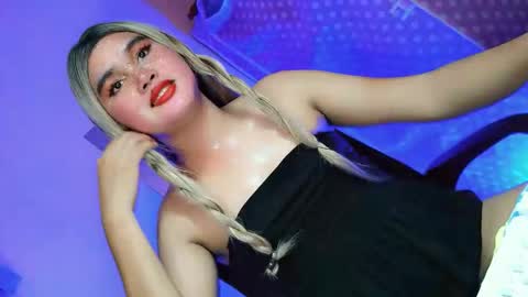 Snapshot of miss_horny139736 chatting on May 2026 05:26:02 AM miss_horny139736 online show from May 2026 05:26:02 AM