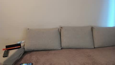 Kitty online show from October 2025 02:54:01 AM