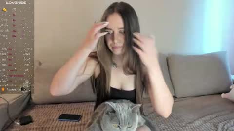 Snapshot of miss_kitty13 chatting on July 2026 02:04:01 AM Kitty online show from July 2026 02:04:01 AM