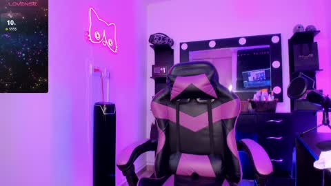 Miss Kittyn online show from April 2026 12:52:02 AM