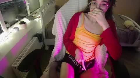 Snapshot of miss_lina_dream chatting on May 2026 06:34:02 PM Miss Lina online show from May 2026 06:34:02 PM
