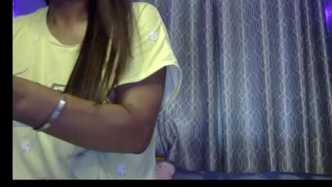 Snapshot of miss_mahi69 chatting on May 2026 09:03:02 AM Mahi online show from May 2026 09:03:02 AM