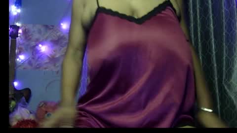 Snapshot of miss_mahi69 chatting on June 2026 07:19:02 PM Mahi online show from June 2026 07:19:02 PM