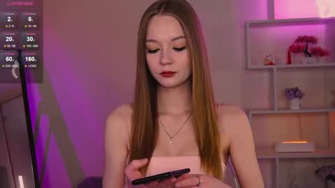 Nicole online show from March 2025 02:41:02 AM