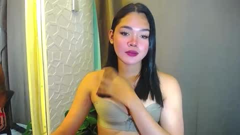 Snapshot of miss_precious_xx chatting on March 2026 02:31:01 PM Precious online show from March 2026 02:31:01 PM