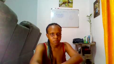 Reina online show from July 2026 01:23:02 AM
