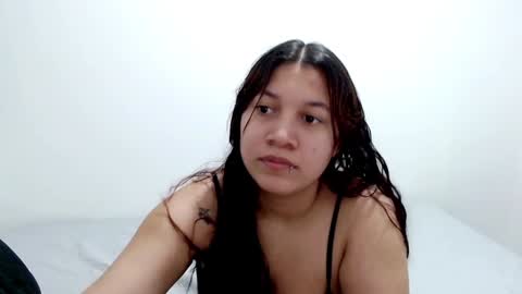 Snapshot of miss_rose1 chatting on December 2024 04:02:02 AM ROS online show from December 2024 04:02:02 AM