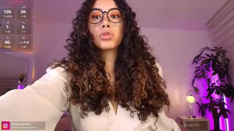 Amy Olivera online show from October 2025 01:34:02 PM