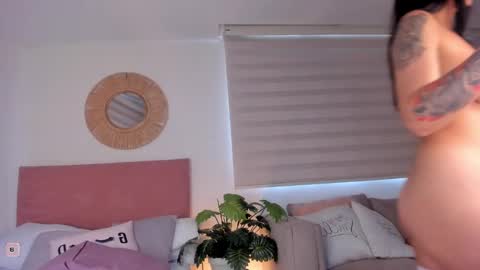 Sofia Alvarez online show from January 2025 05:58:01 PM