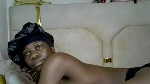 Snapshot of miss_squirty2 chatting on June 2026 05:12:01 AM jasmine online show from June 2026 05:12:01 AM