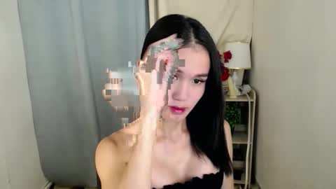 Snapshot of miss_sunshinex chatting on September 2025 05:31:02 AM Shine online show from September 2025 05:31:02 AM