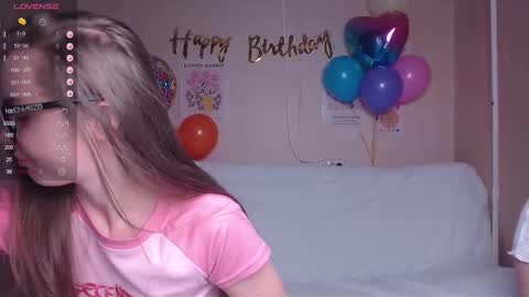 Snapshot of miss_sweetbb chatting on December 2024 02:47:01 AM Bella online show from December 2024 02:47:01 AM