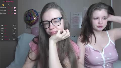 Snapshot of miss_sweetbb chatting on December 2024 02:48:02 AM Bella online show from December 2024 02:48:02 AM