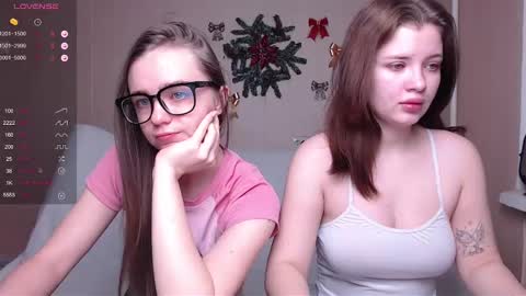 Snapshot of miss_sweetbb chatting on December 2024 02:53:01 AM Bella online show from December 2024 02:53:01 AM