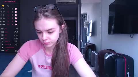 Snapshot of miss_sweetbb chatting on January 2025 06:07:01 AM Bella online show from January 2025 06:07:01 AM