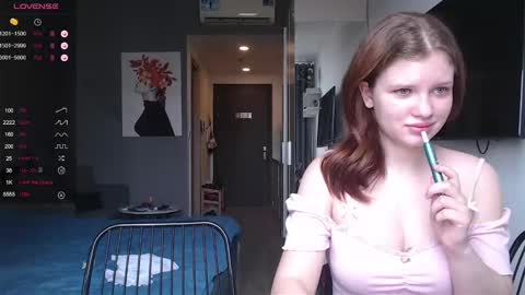 Snapshot of miss_sweetbb chatting on January 2025 06:03:01 AM Bella online show from January 2025 06:03:01 AM