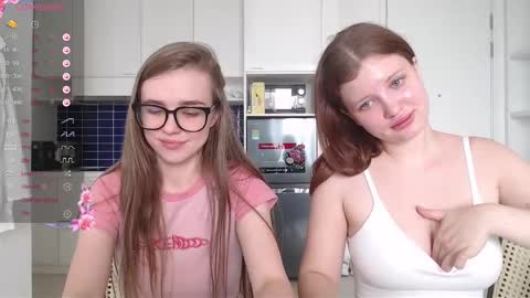Snapshot of miss_sweetbb chatting on February 2025 06:09:02 AM Bella online show from February 2025 06:09:02 AM