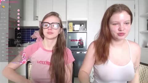 Snapshot of miss_sweetbb chatting on February 2025 03:00:02 AM Bella online show from February 2025 03:00:02 AM