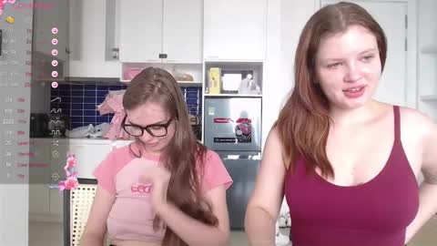 Snapshot of miss_sweetbb chatting on February 2025 06:02:01 AM Bella online show from February 2025 06:02:01 AM