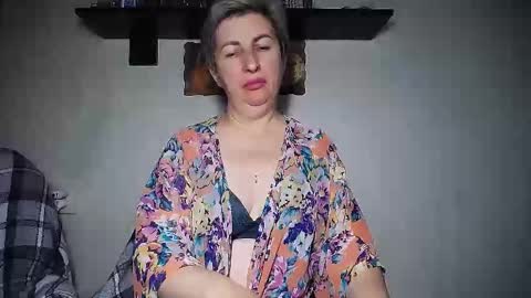 Snapshot of miss_tasha_kom chatting on October 2025 09:29:01 AM miss_tasha_kom online show from October 2025 09:29:01 AM