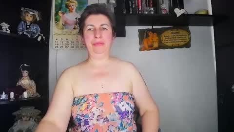 Snapshot of miss_tasha_kom chatting on May 2026 10:36:01 AM miss_tasha_kom online show from May 2026 10:36:01 AM